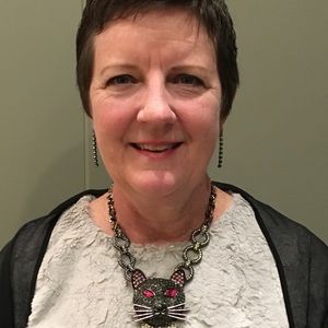 Meet your Posher, Laura